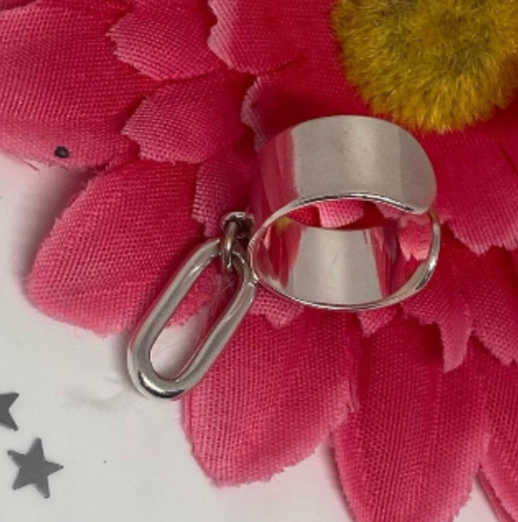 Bague à breloque ovale