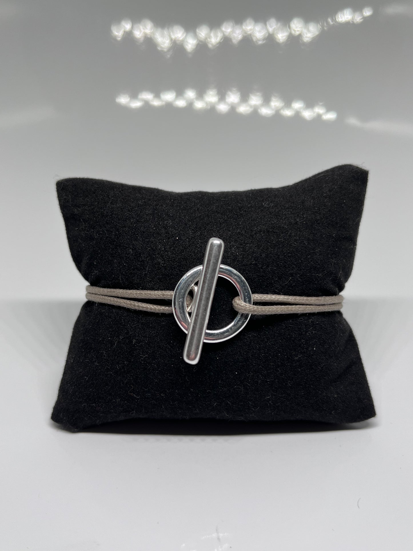 bracelet en T et cordon