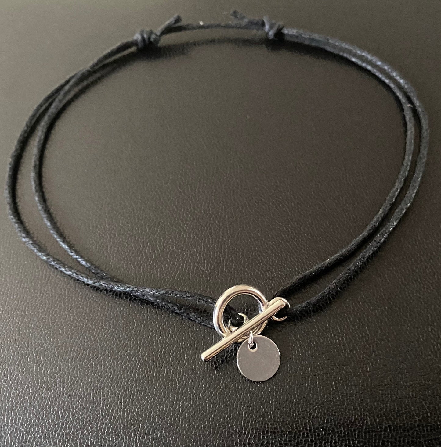 Collier toggle pampille ronde