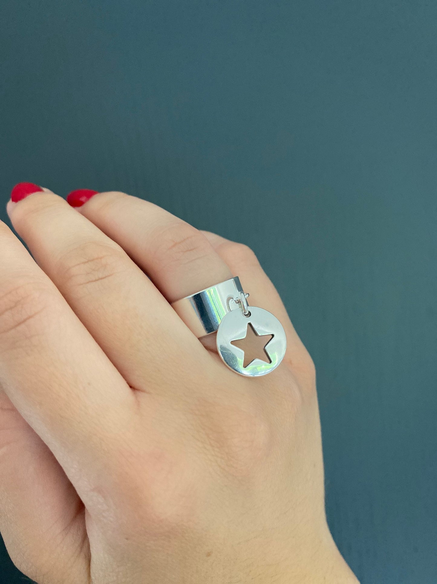 Bague breloque étoile creusée