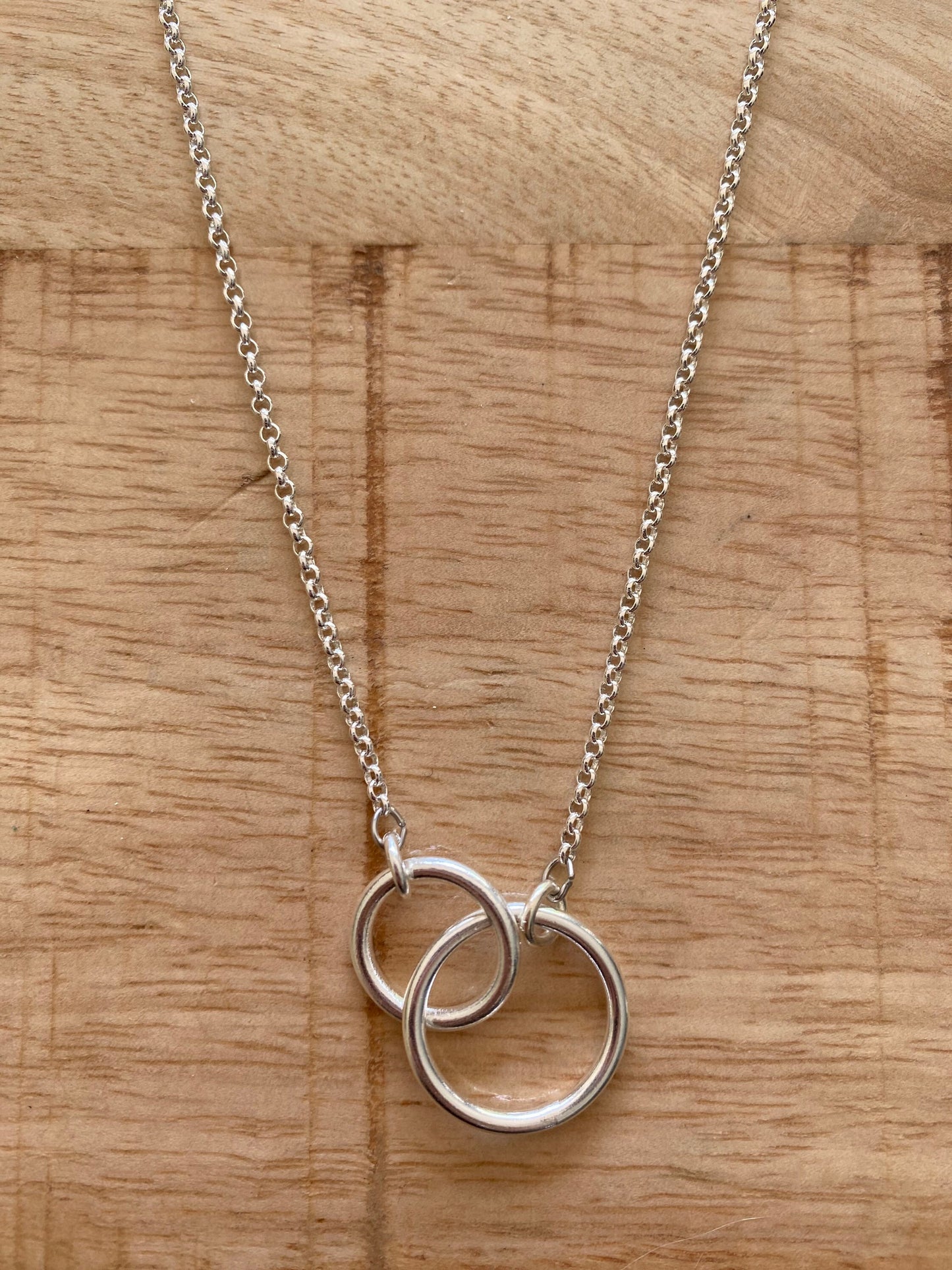 collier 2 ronds entrelacs - chaine