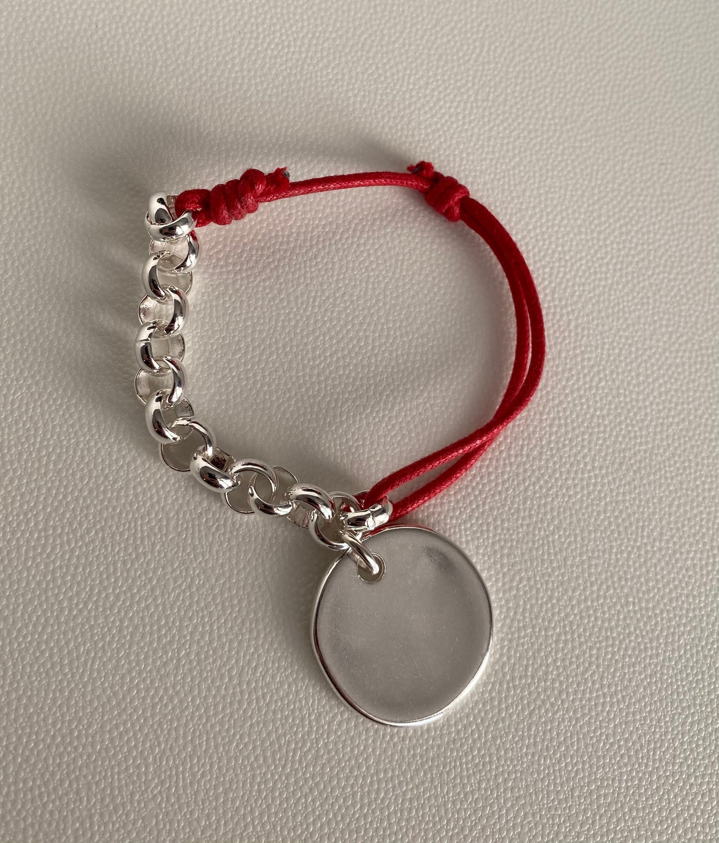 bracelet grosse mdaille - chaine et cordon