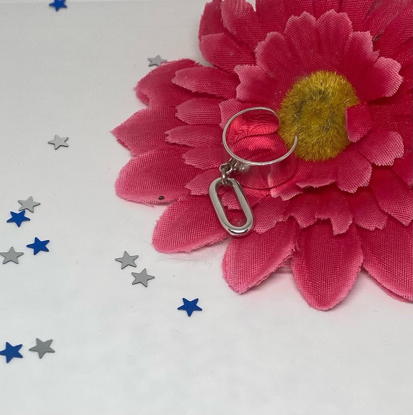 Bague breloque ovale