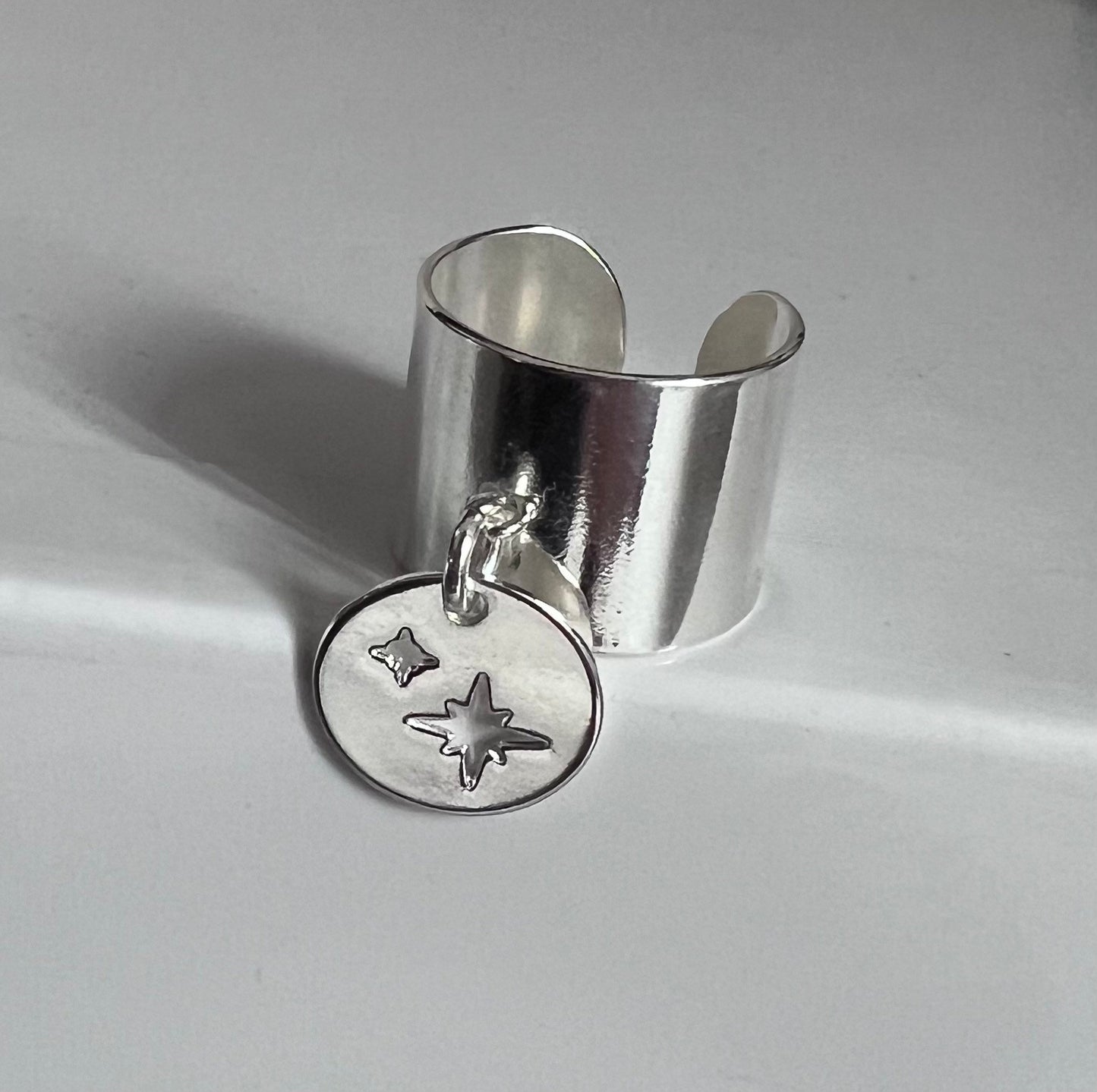 Bague shinny breloque