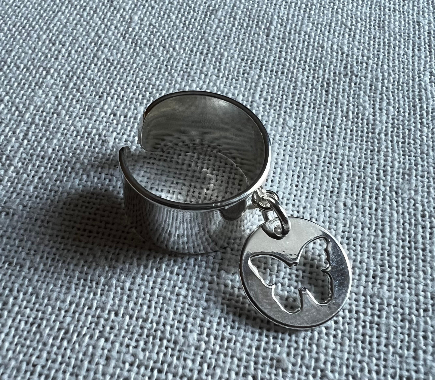 Bague breloque papillon