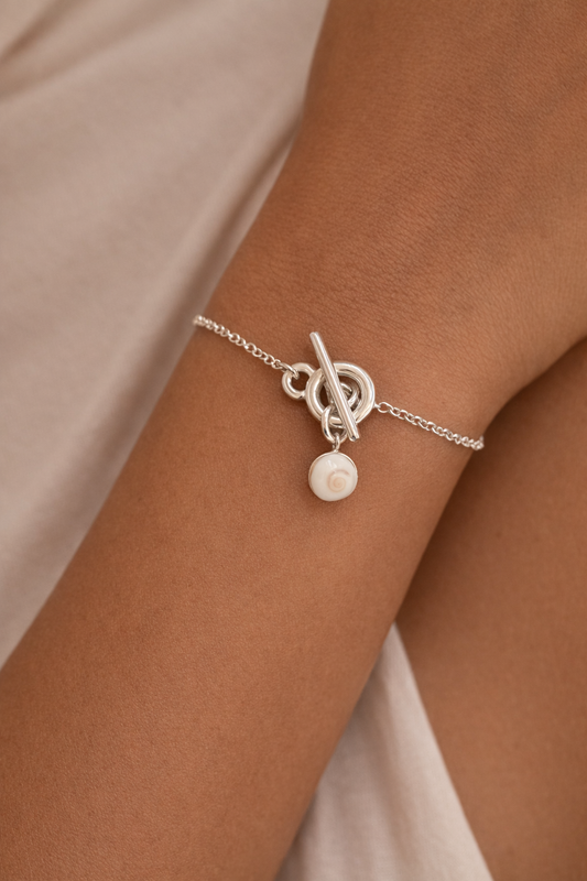 Bracelet fermoir en T Œil de Sainte Lucie Corse • en argent