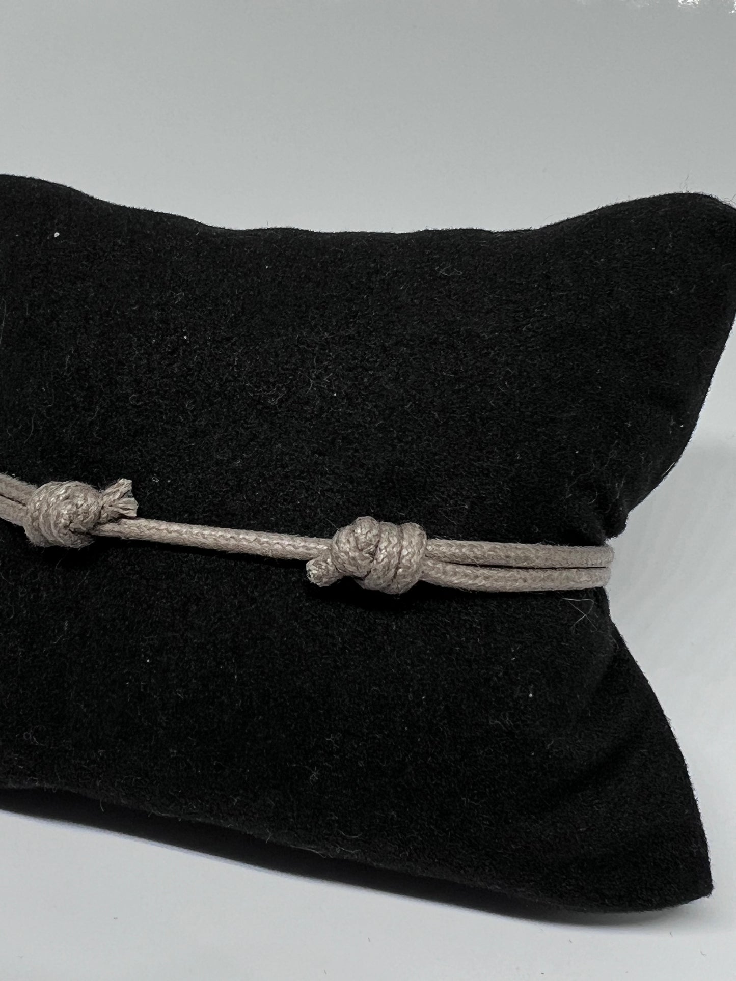 bracelet en T et cordon
