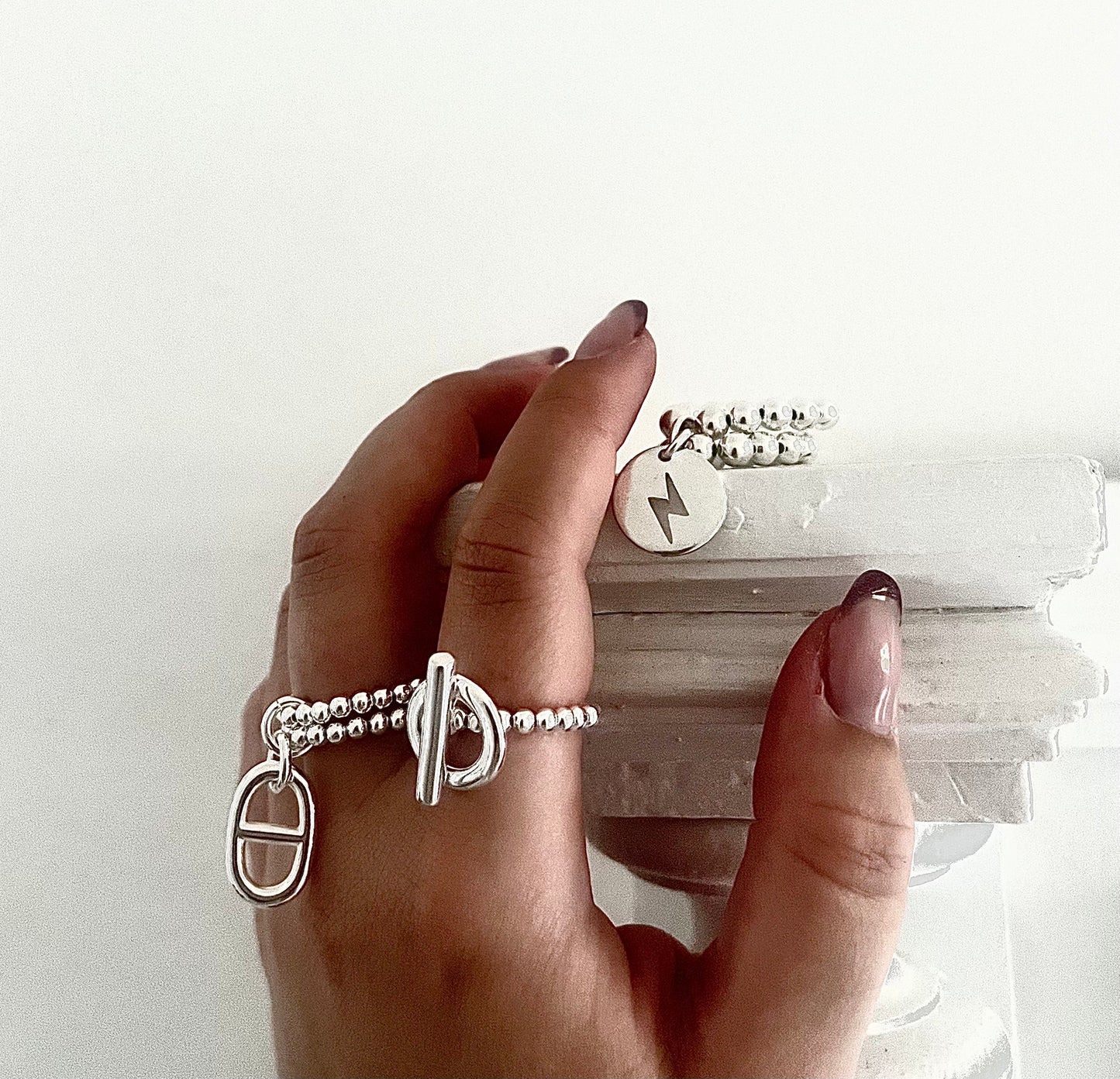 Bague perle 1 rang médaille clair